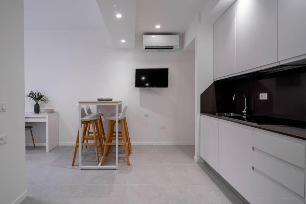 Apartament Ormesini Private Courtyard Apartment