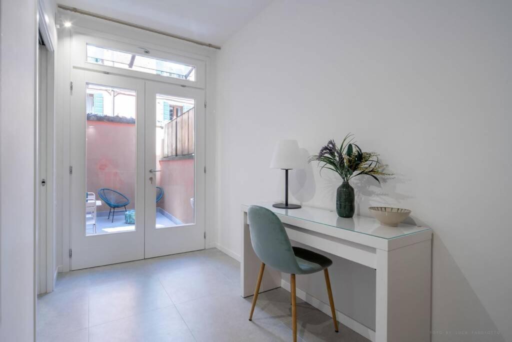 Ormesini Private Courtyard Apartment *