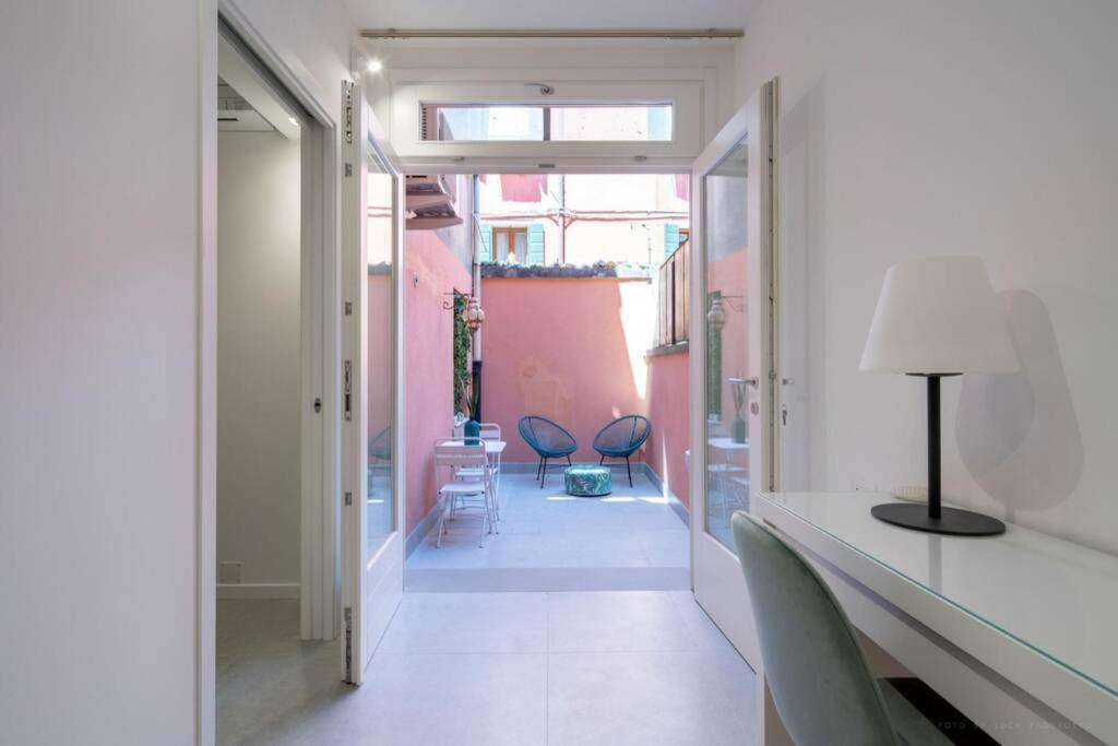 Ormesini Private Courtyard Apartment