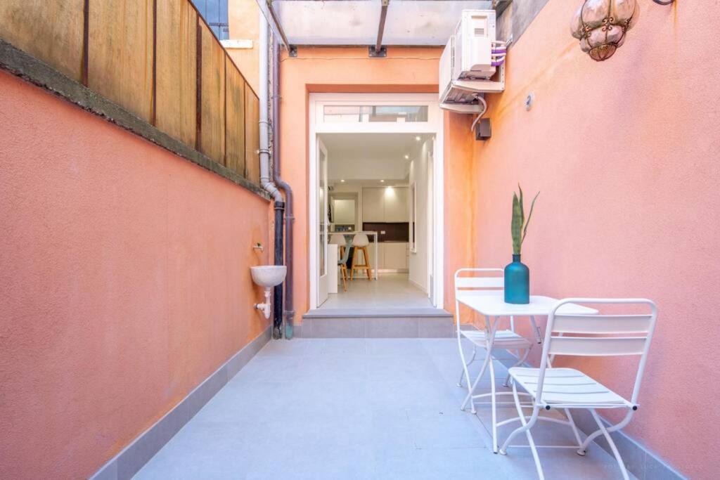 Apartment Ormesini Private Courtyard Apartment