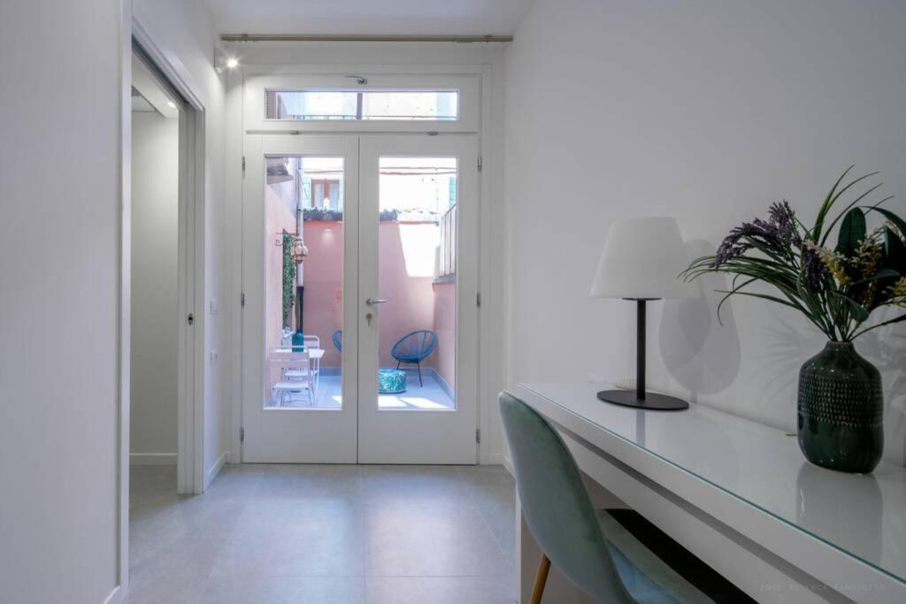 Apartament Ormesini Private Courtyard Apartment